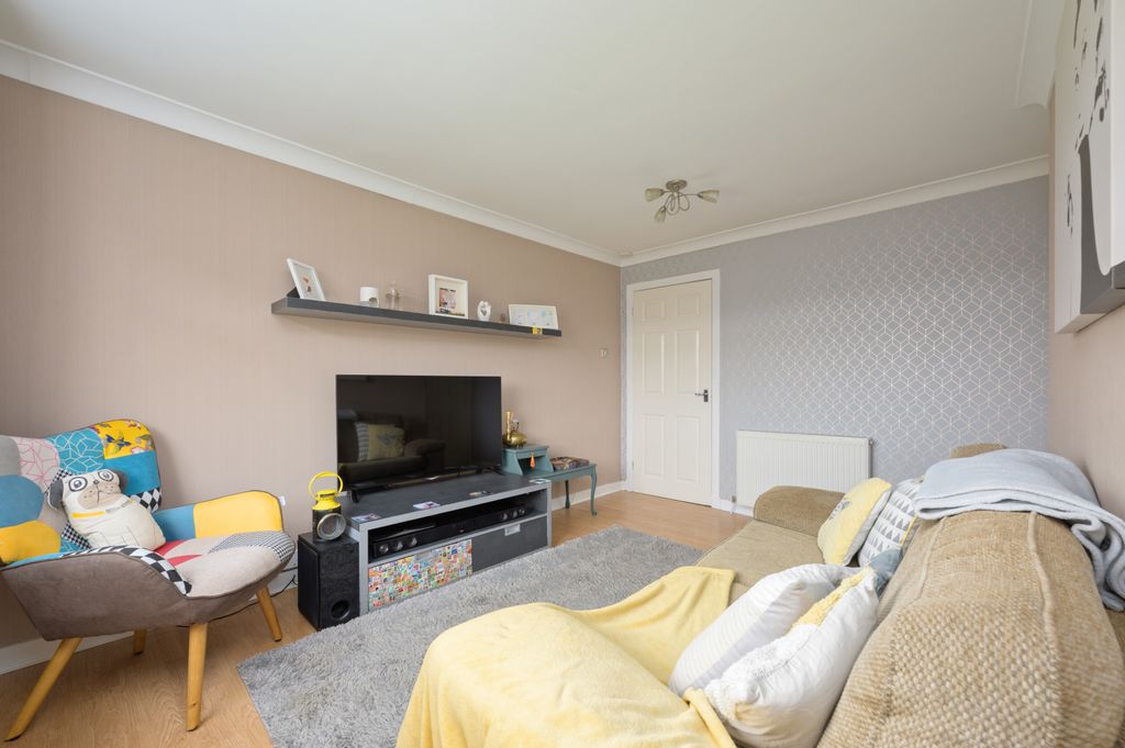 Property photo 2 of 27 Property Image 2