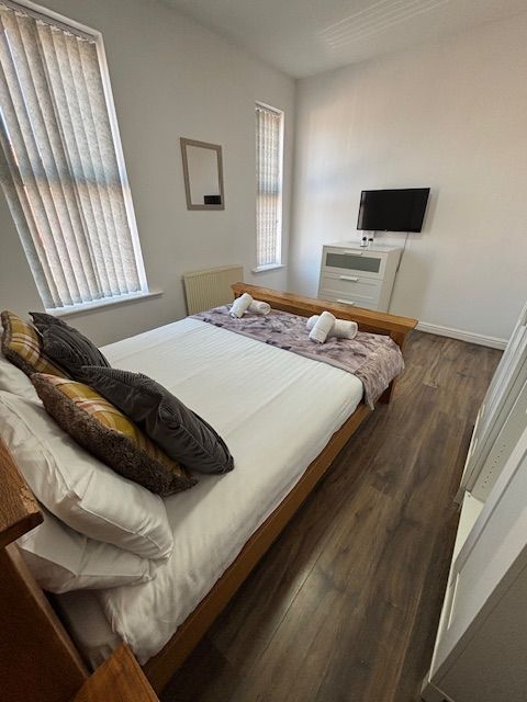 Property photo 1 of 19 Kippax Street