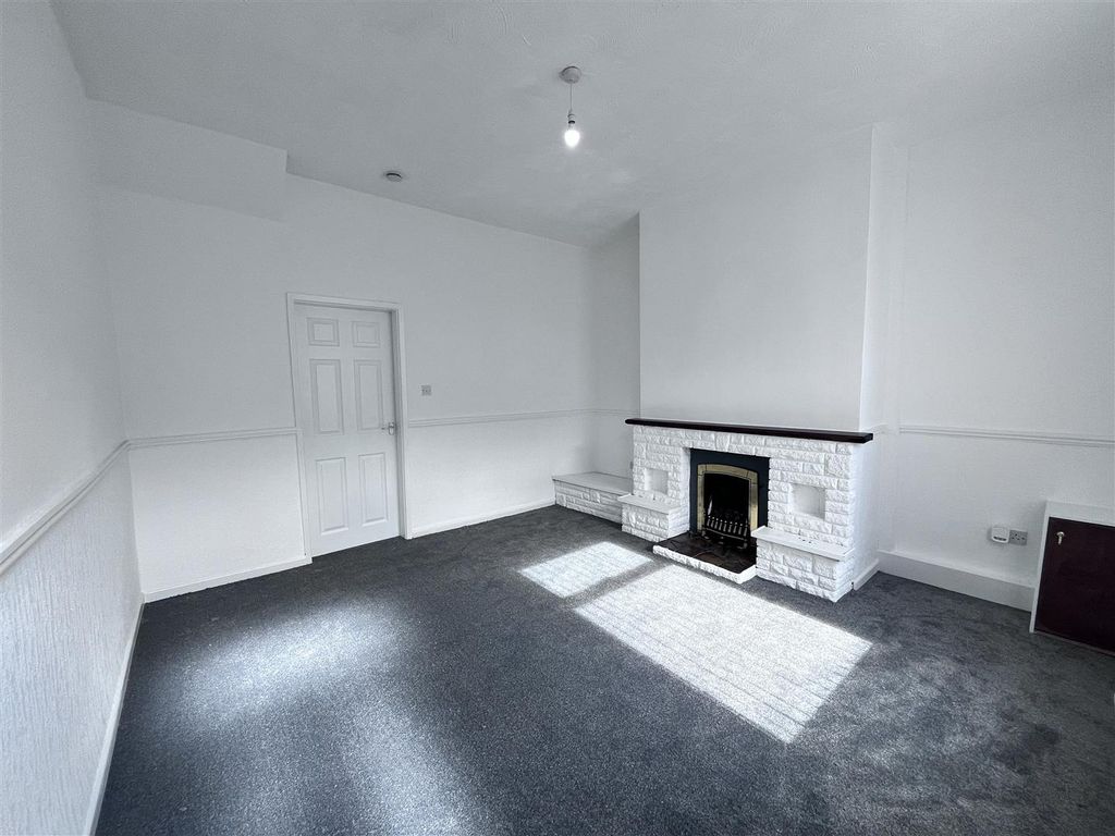 Property photo 2 of 10 Img_7988.Jpg