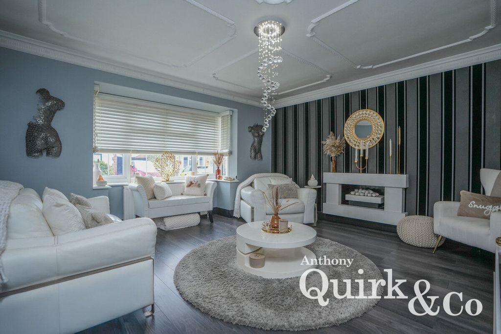 Property photo 3 of 29