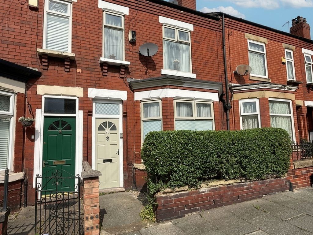 Property photo 3 of 12