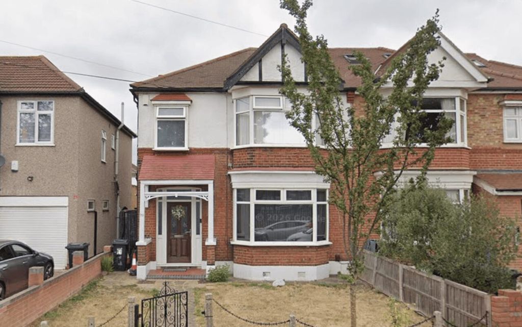 Property photo 1 of 17