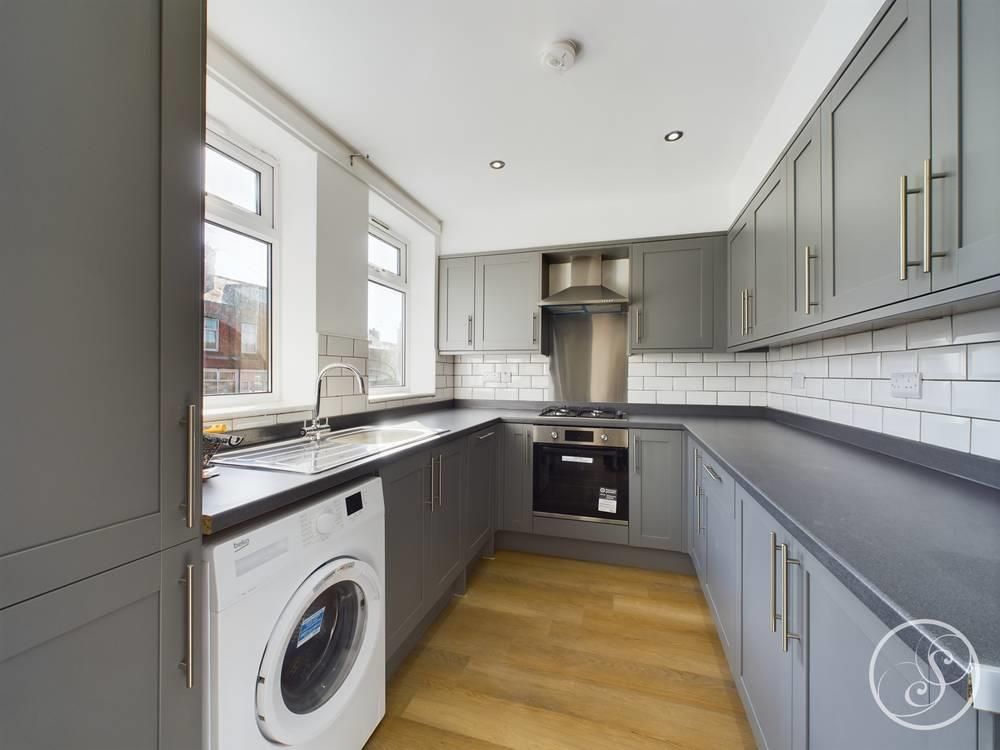 Property photo 2 of 6 Cam02071G0-Pr0163-Still002-Thumbnail-H750-70.Jpg