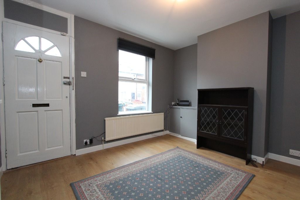Property photo 2 of 14