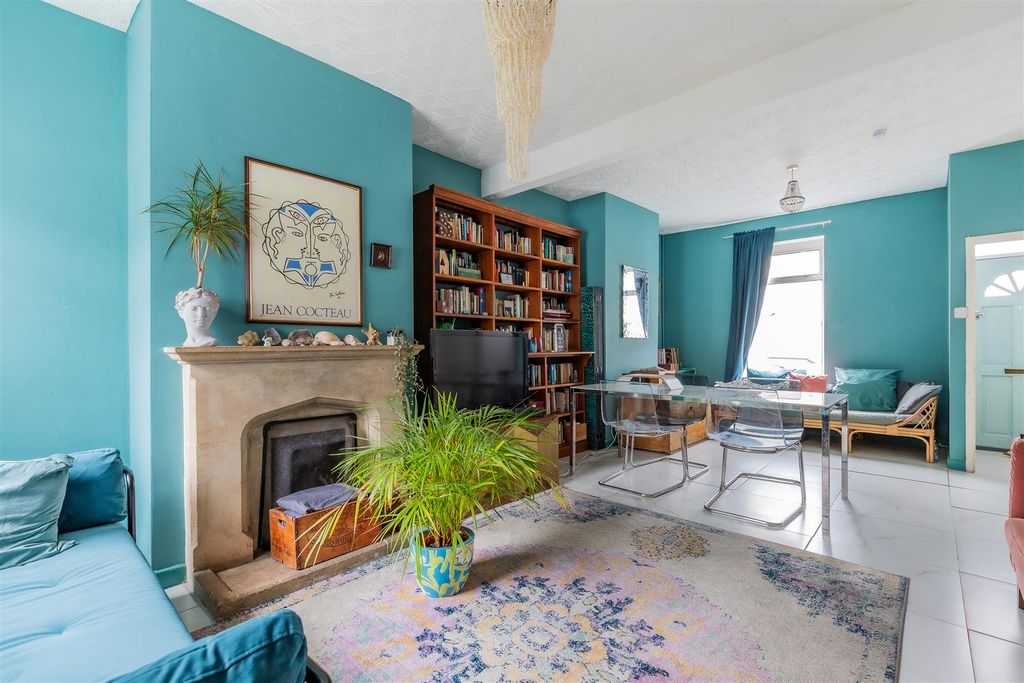 Property photo 2 of 15 7-7.Jpg