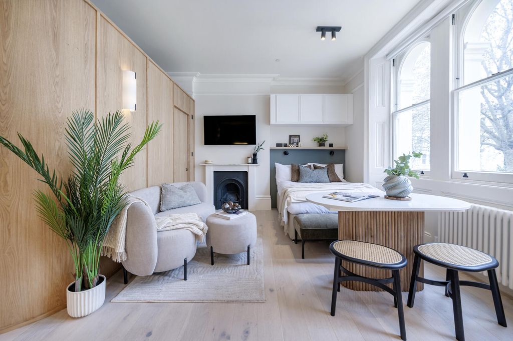 Property photo 3 of 6 20  (4).Jpg