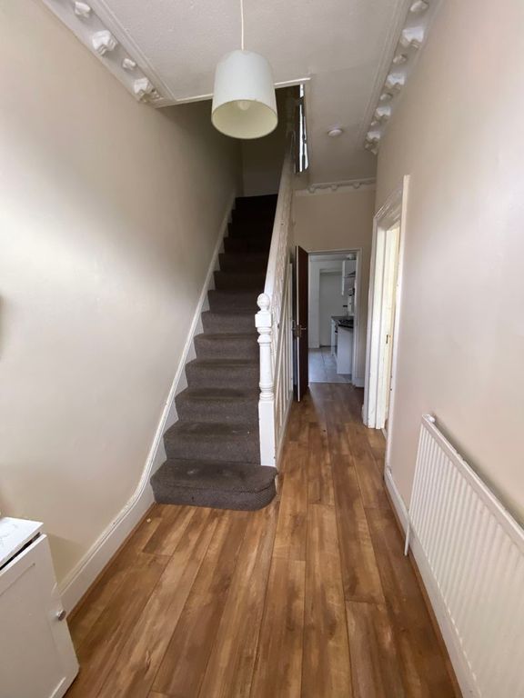 Property photo 3 of 6 Hall