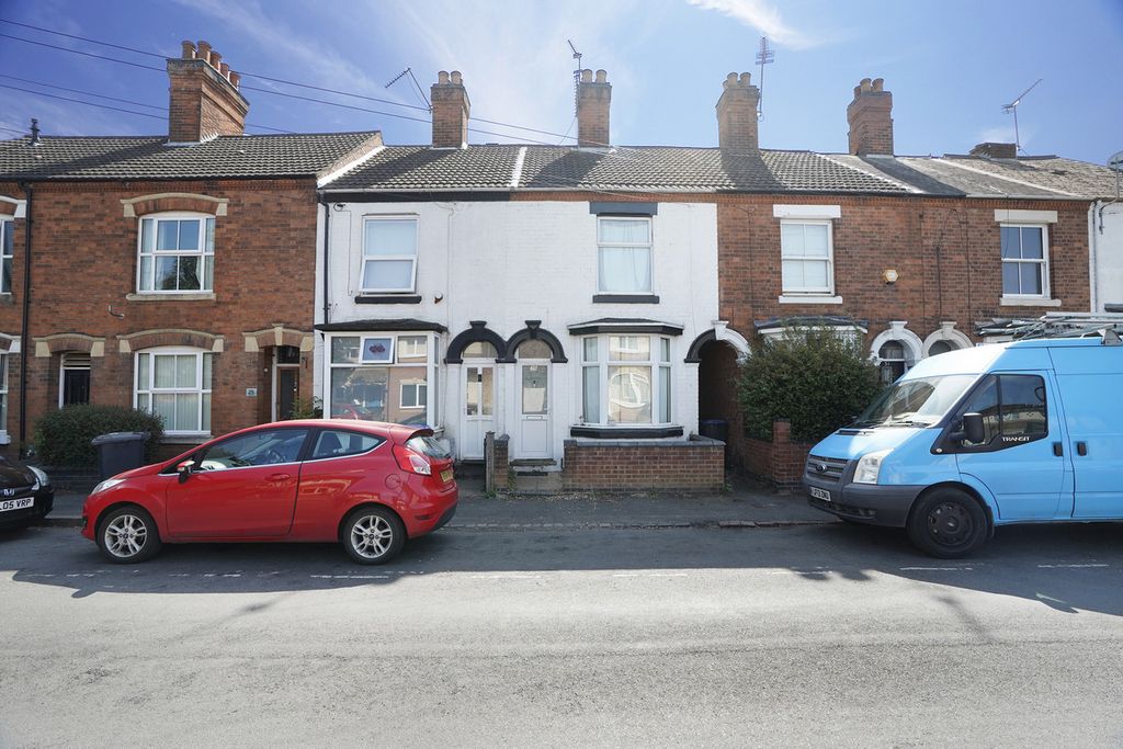 Property photo 1 of 12