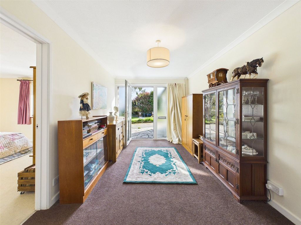 Property photo 3 of 20 Picture No. 11