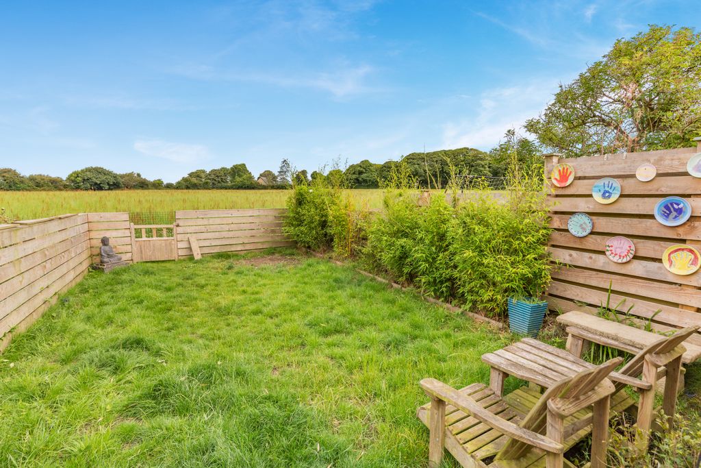 Property photo 3 of 21 Image (3).Jpg