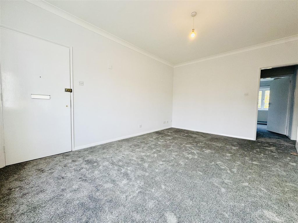 Property photo 3 of 11 Img_2731.Jpg