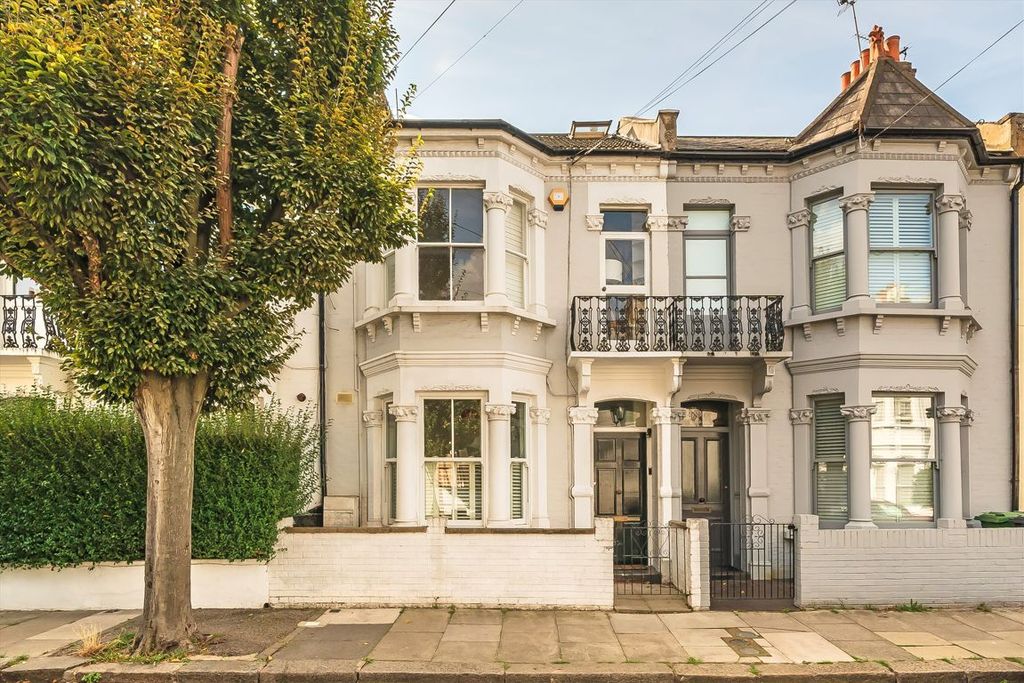 Property photo 1 of 7