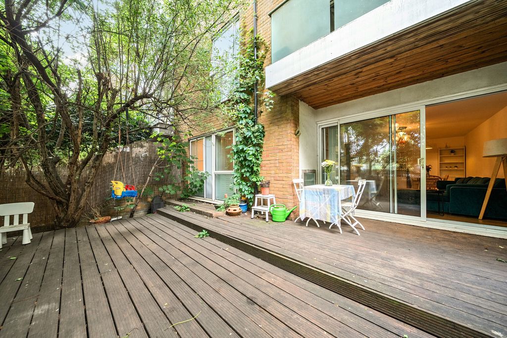 Property photo 1 of 15 1493260-5-6A55Fad...