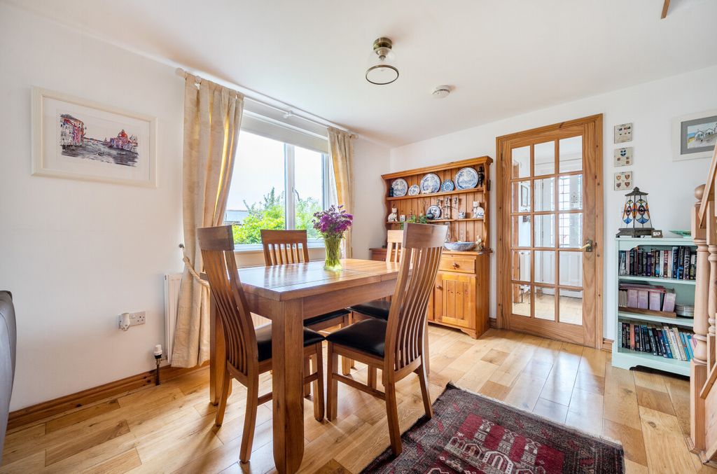 Property photo 3 of 22 3 - 1480272-18-6A3526...
