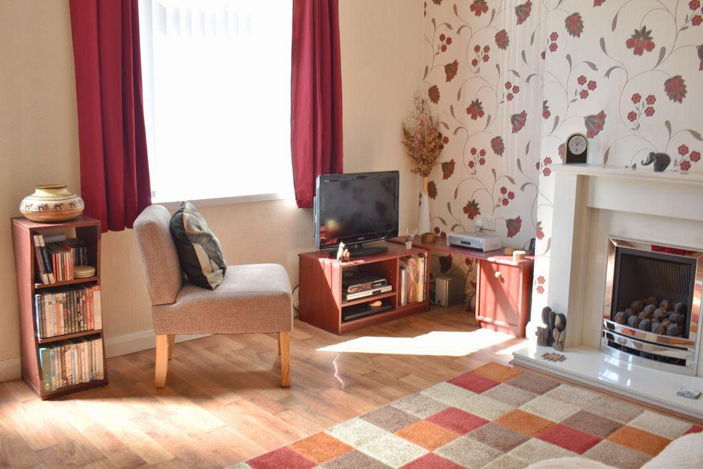 Property photo 2 of 12 Photo 6