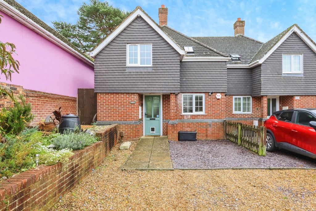 Property photo 1 of 16 Front