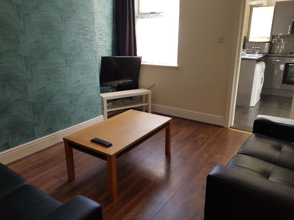 Property photo 3 of 23