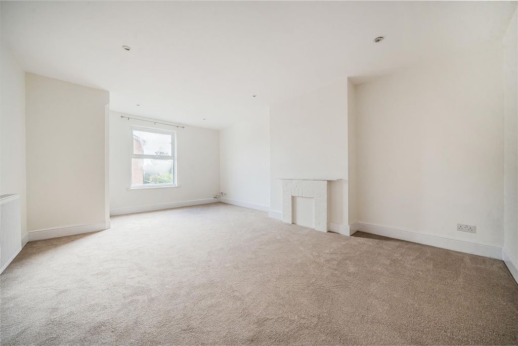 Property photo 3 of 9 1258005 (9).Jpg