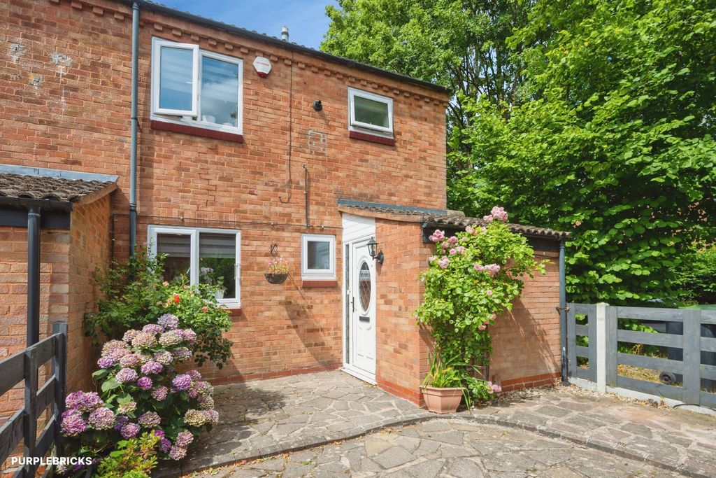 Property photo 1 of 23