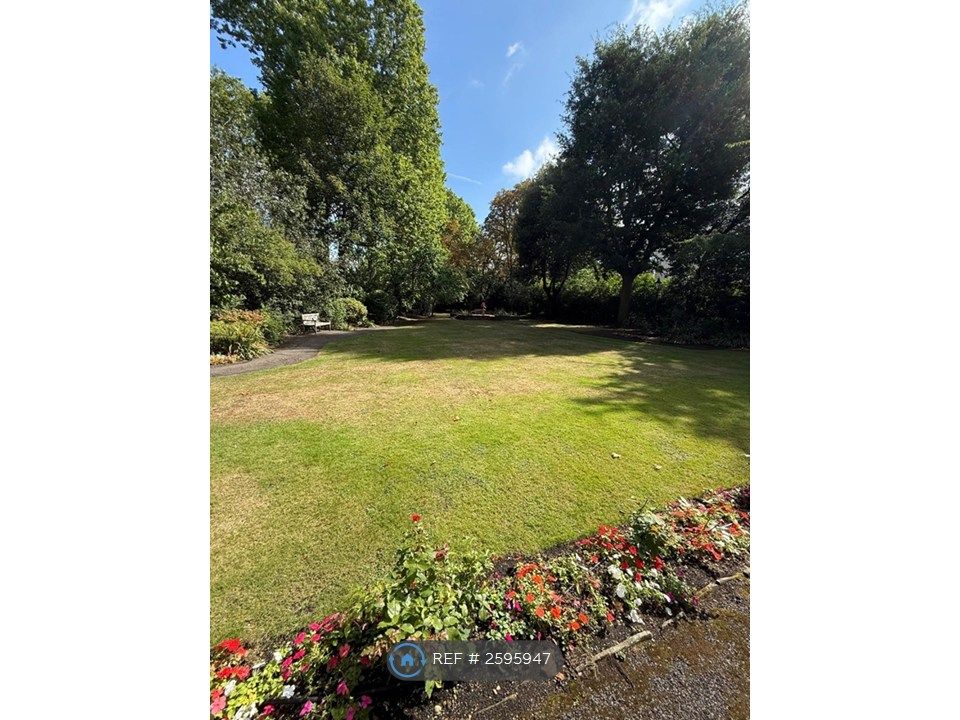 Property photo 3 of 16