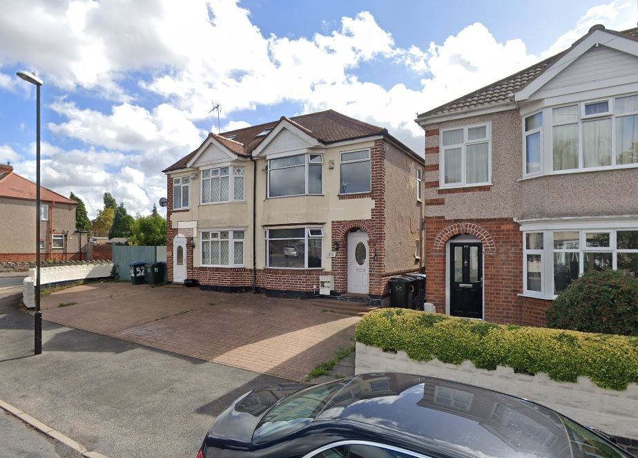 Property photo 1 of 12