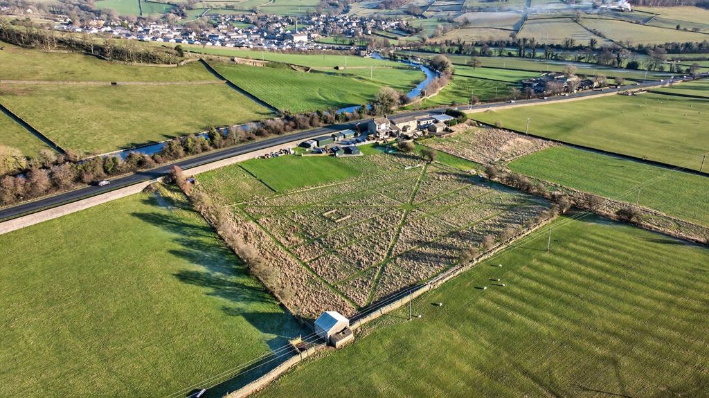 Property photo 3 of 48 Picture 3