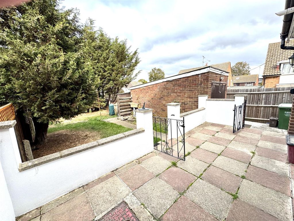 Property photo 2 of 16 Img_7636.Jpg