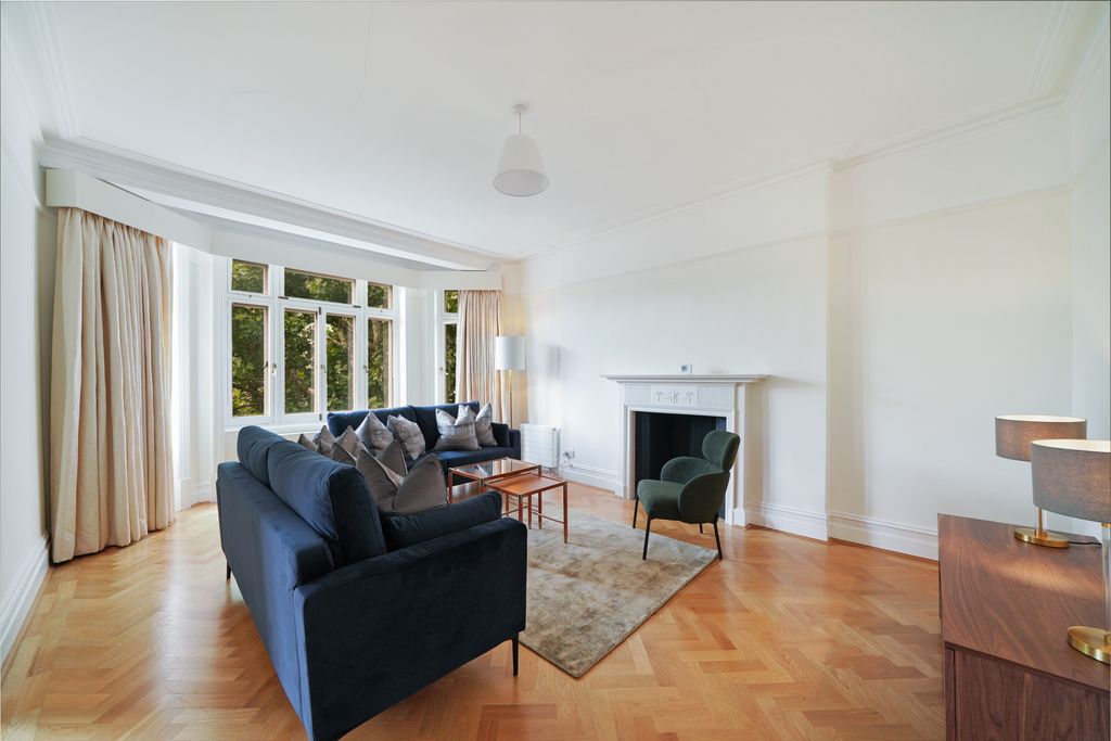 Property photo 1 of 10 Flat 10, Carlton Mansions - Pwhyfvdifbmgxeveupio.Jpg