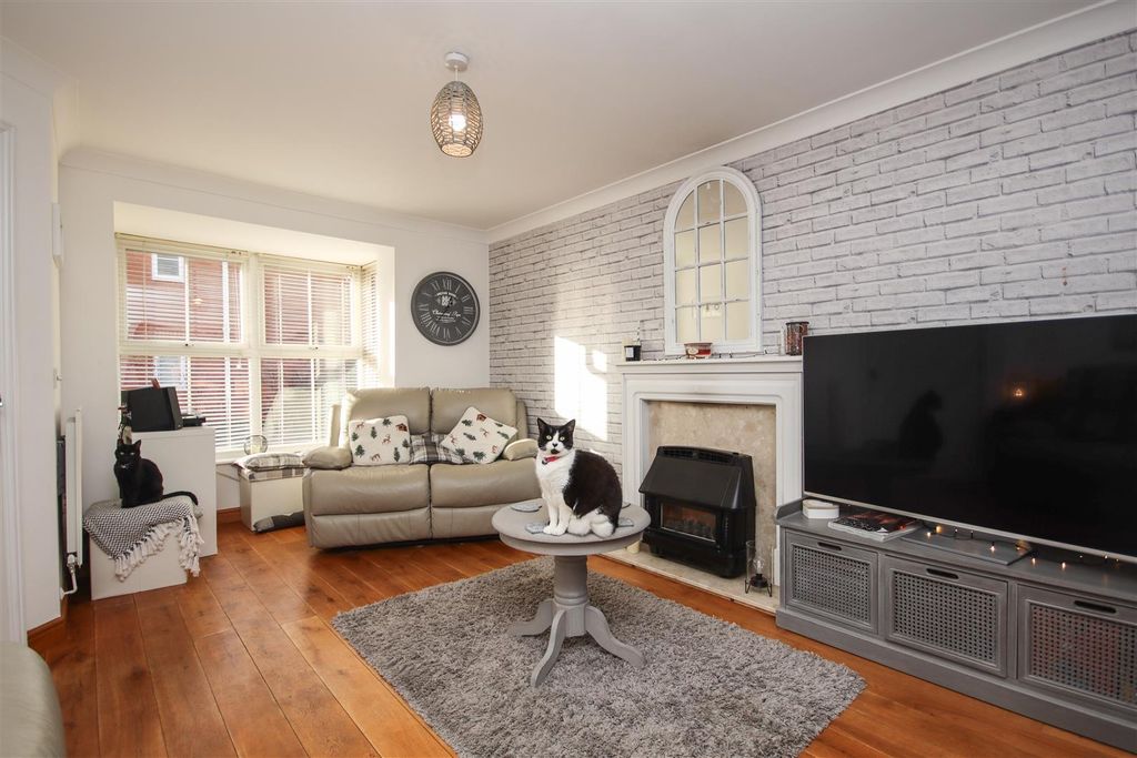 Property photo 2 of 19 Img_1471.Jpg