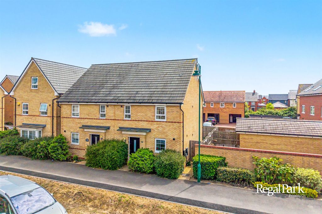 Property photo 1 of 23 Front