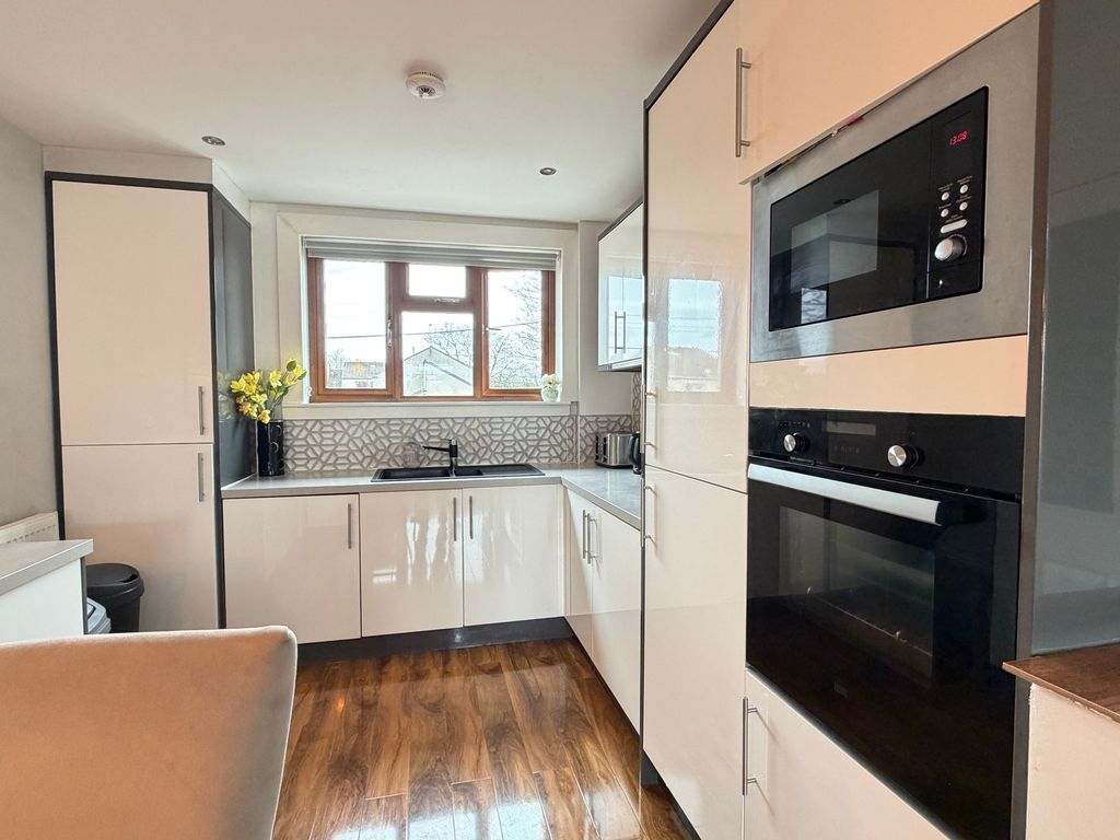 Additional image 7 of 3 bed flat for saleWoodburn Avenue, Dalkeith EH22