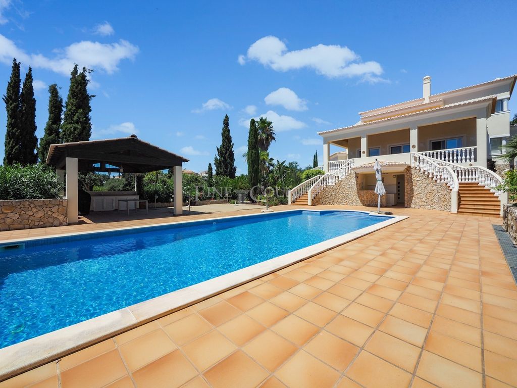 Property photo 1 of 30