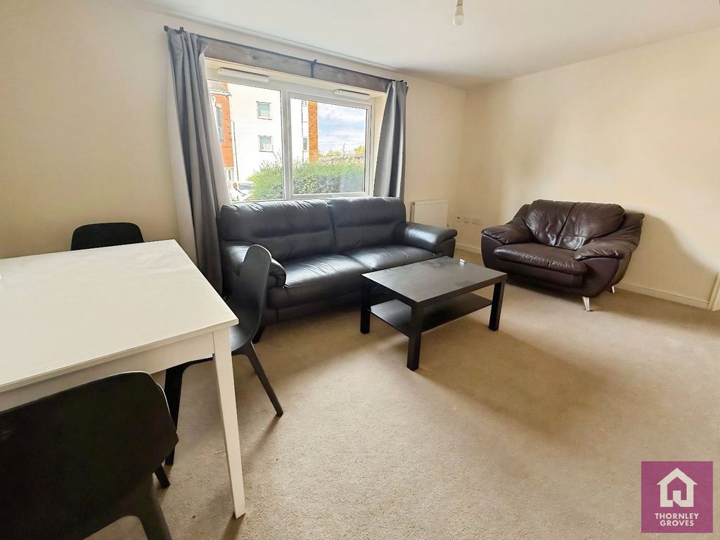 Property photo 3 of 12 Picture No. 17