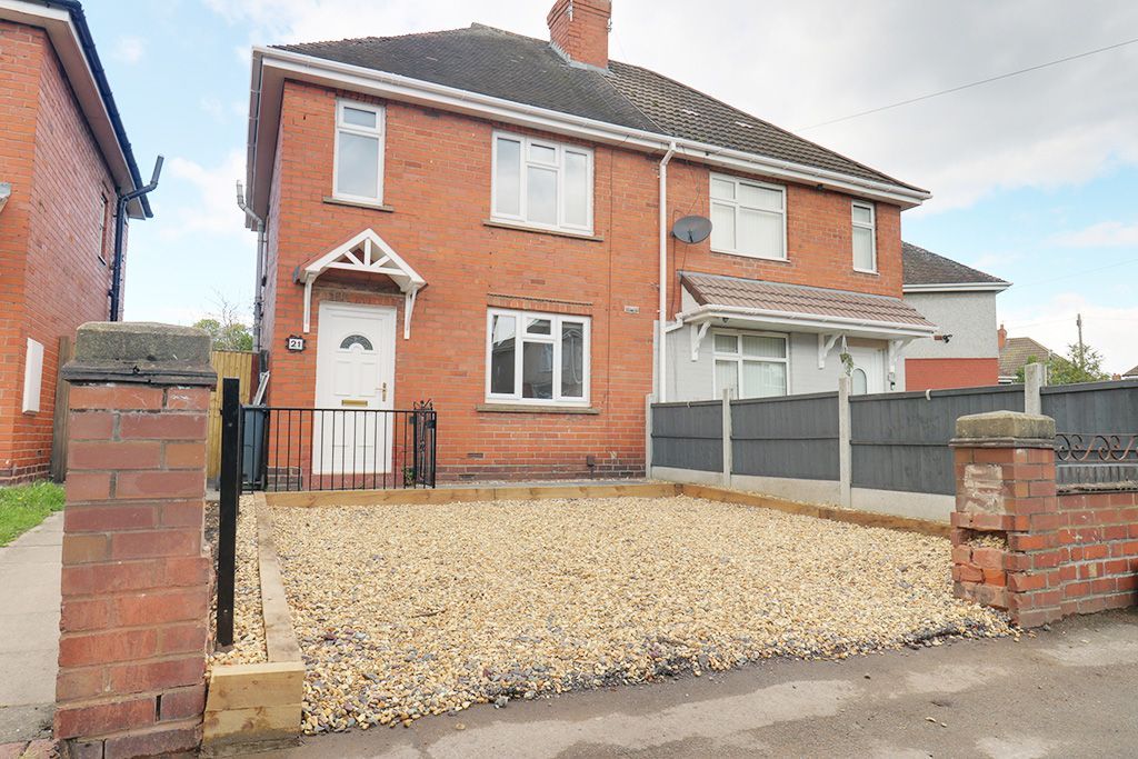 Property photo 1 of 11