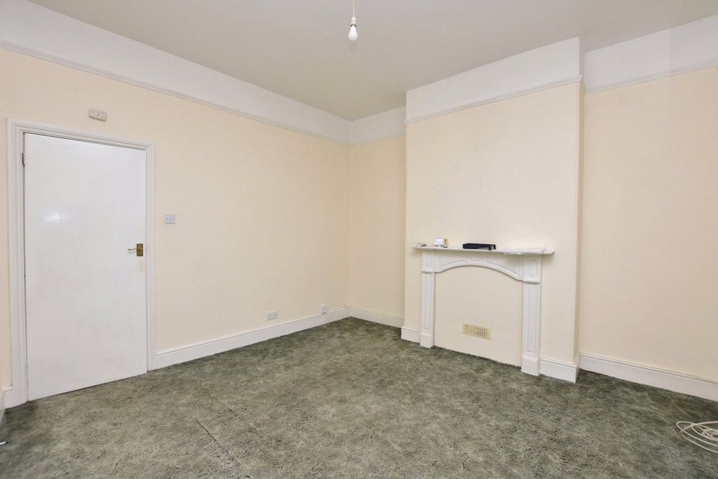 Property photo 3 of 10 Picture No. 09