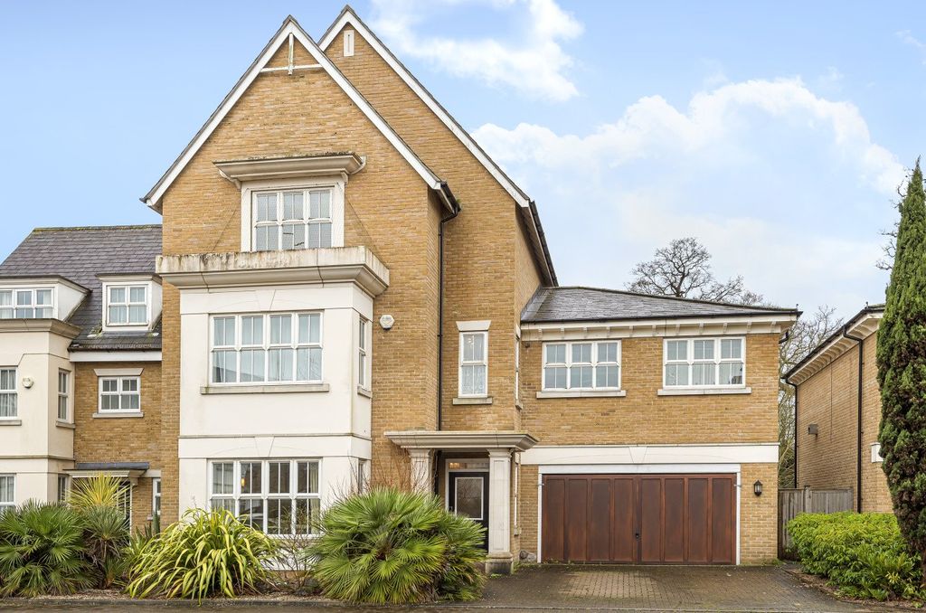 Property photo 1 of 16 Picture No. 01