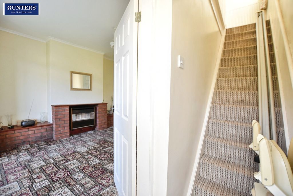 Property photo 3 of 17