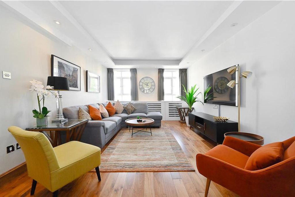 Property photo 3 of 9