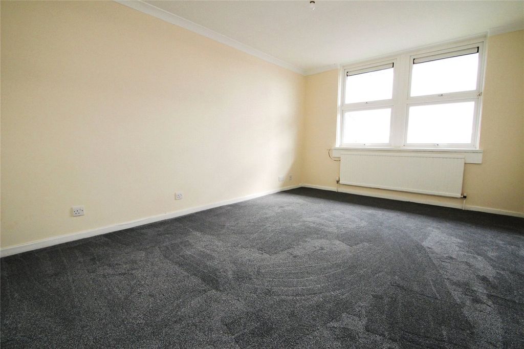 Property photo 3 of 5 Picture No. 04