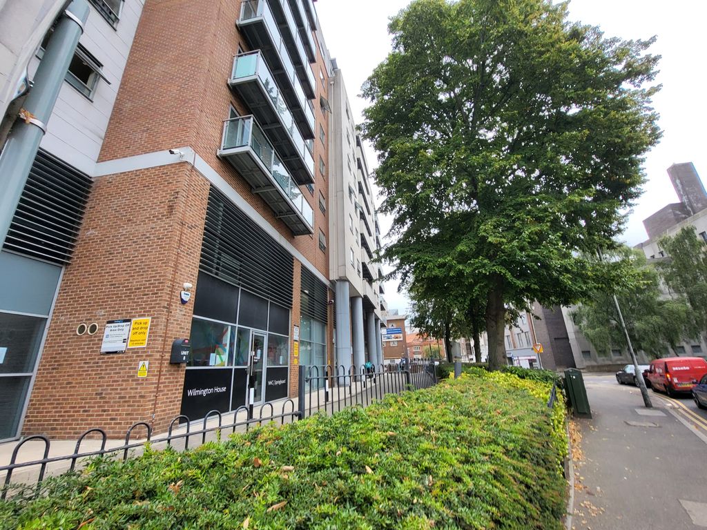 Property photo 1 of 1