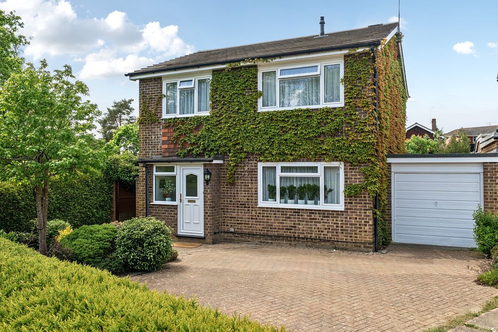 Property photo 1 of 13
