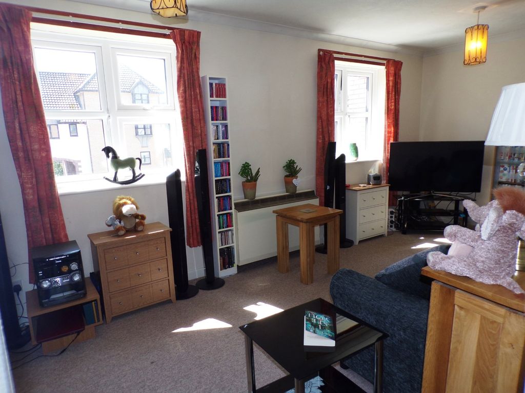 Property photo 3 of 7