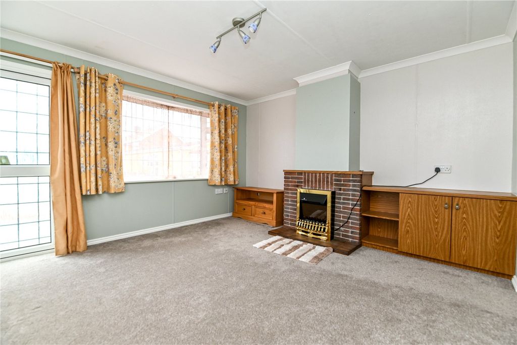 Property photo 2 of 15 Picture No. 03