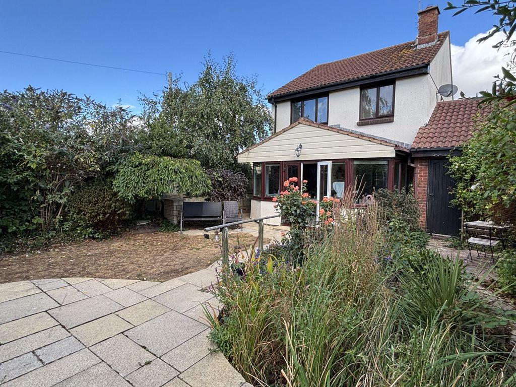 Property photo 1 of 16 Photo 1