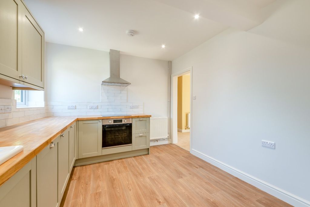 Property photo 2 of 15 Picture No. 03