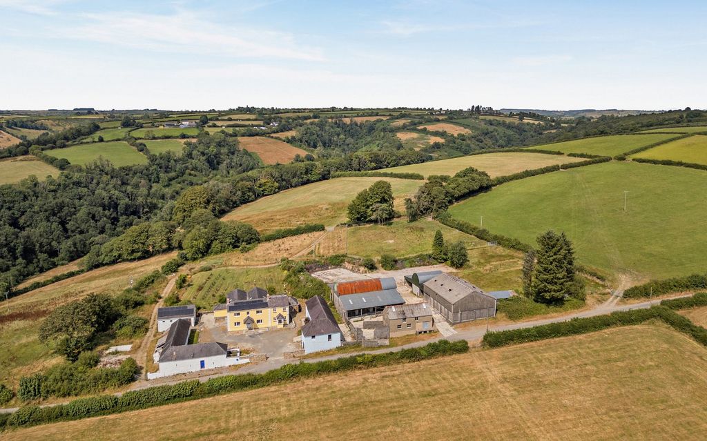 Property photo 1 of 71 Aerial