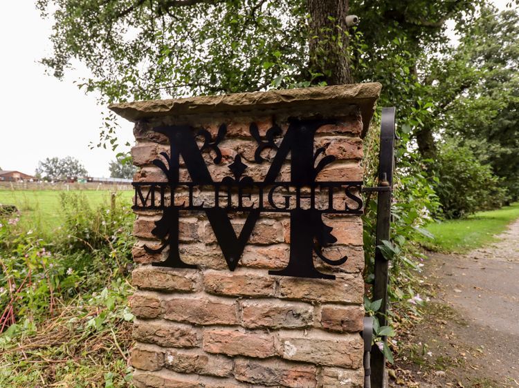 Property photo 2 of 12