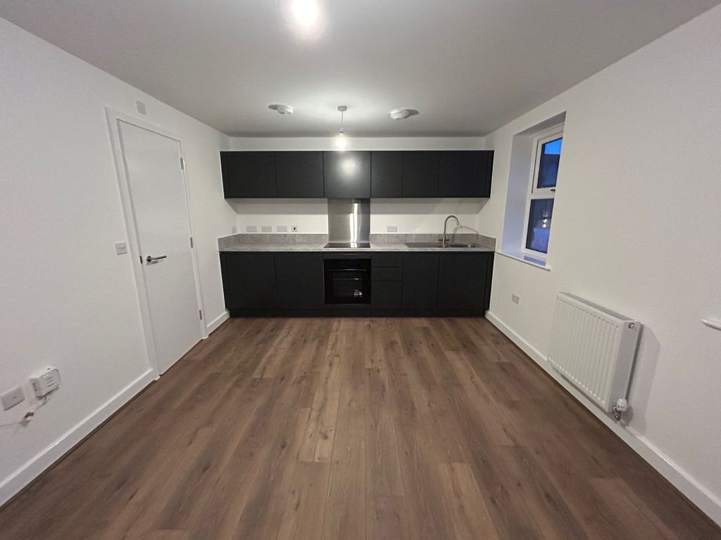 Property photo 2 of 7 Picture No. 04