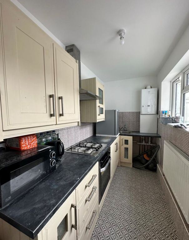 Property photo 2 of 7 Image