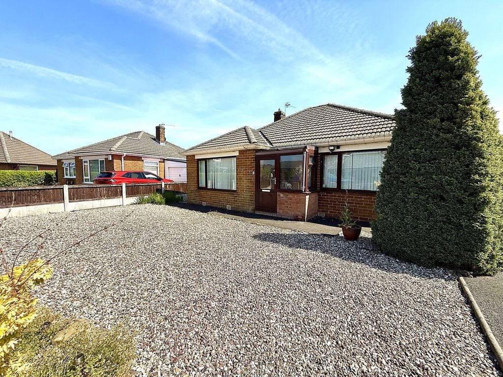 Property photo 1 of 27